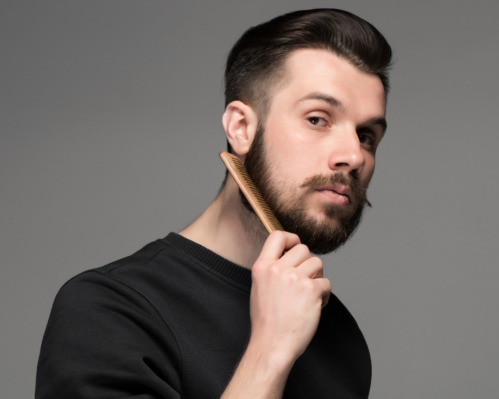 Cover Up A Patchy Beard With Beard Combs